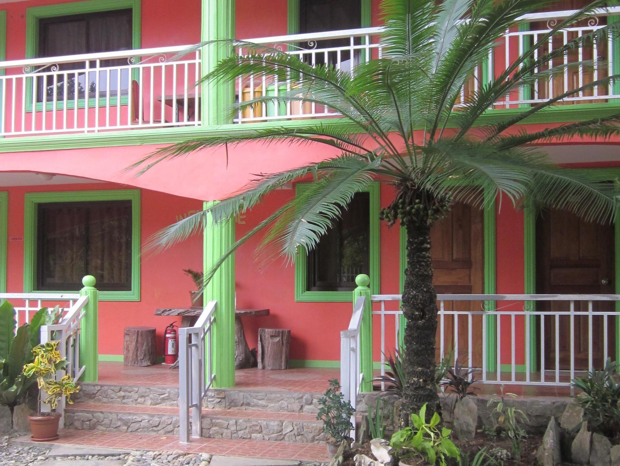 La Solana Suites And Resorts By Cocotel Puerto Galera Exterior foto